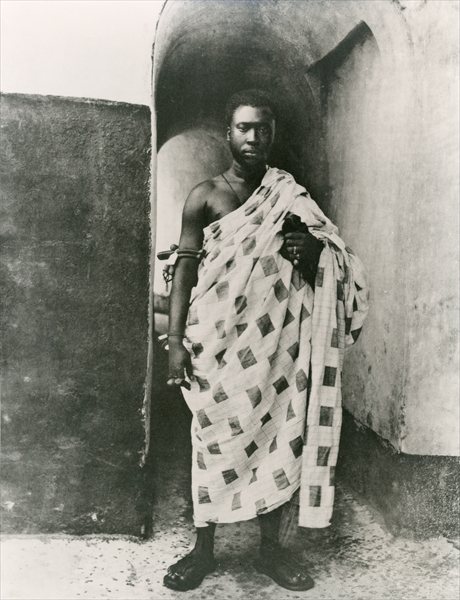 The Ashanti king; Prempeh, early twentieth century (b/w photo)  von 