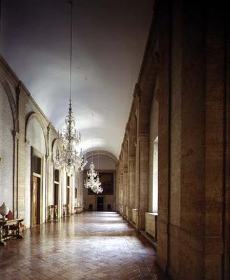 The main corridor of the piano nobile, designed by Antonio da Sangallo the Younger (1483-1546) Miche von 