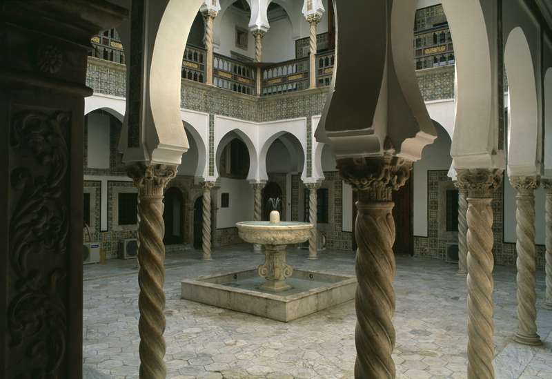 View of the courtyard interior (photo)  von 