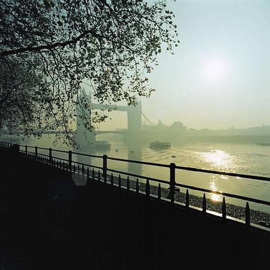 View of the River Thames looking towards Tower Bridge von 