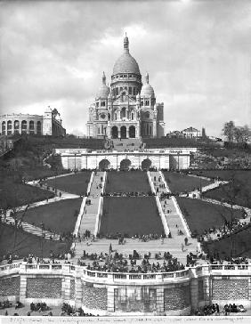 Basilica of Sacre-Coeur, Montmartre, 1876-1910 (b/w photo) 