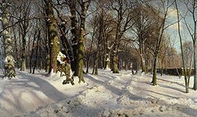 Verschneiter Winterwald im Sonnenlicht. von Peder Mørk Mønsted