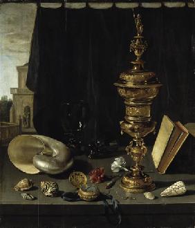Stilleben mit hohem goldenen Pokal 1624