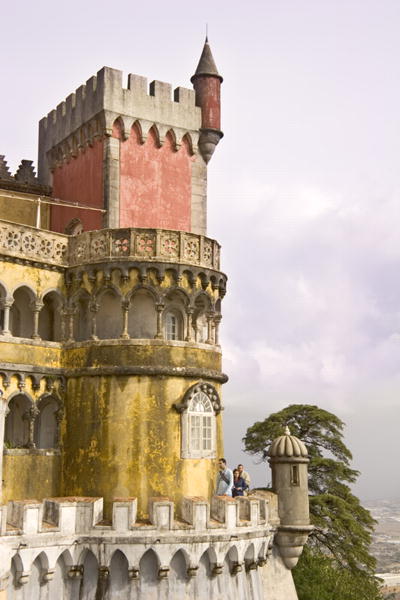 A castle tower (photo)  von Portuguese School