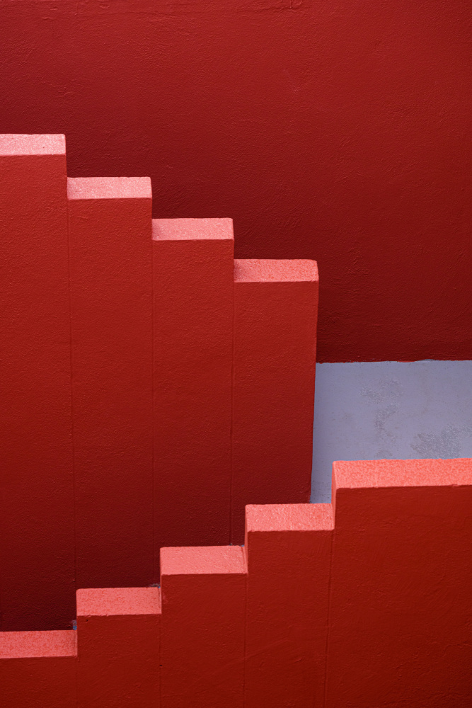 Rote Treppe von Rafael L. Bardají