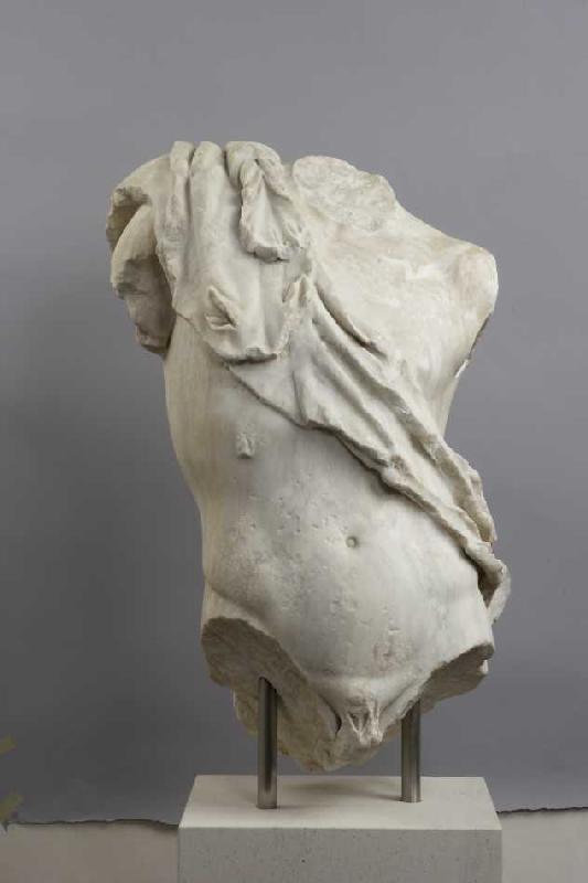 Angelehnter Satyr (Römische Wiederholung einer Statue des griechischen Bildhauers Praxiteles) von Römisch