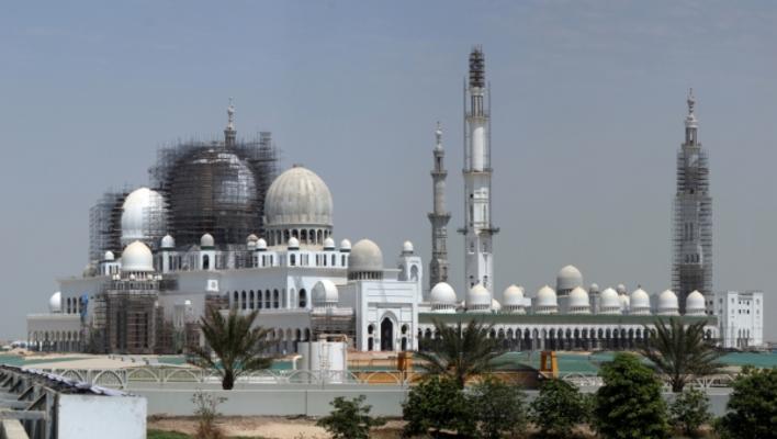 Weisse Moschee von Abu Dhabi von Sabine Schaefer