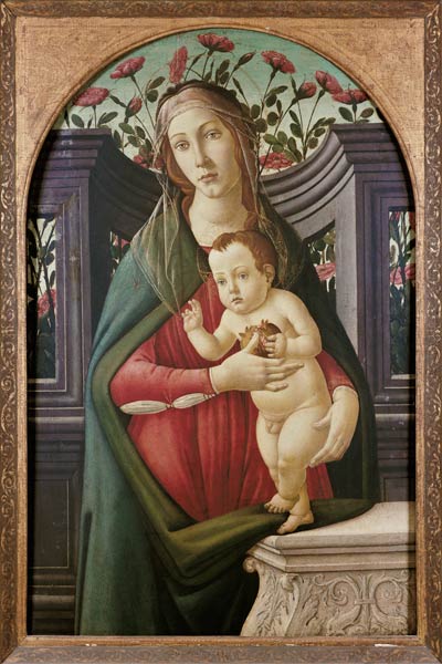 Madonna mit Kind in einer mit Rosen dekorierten Nische von Sandro Botticelli