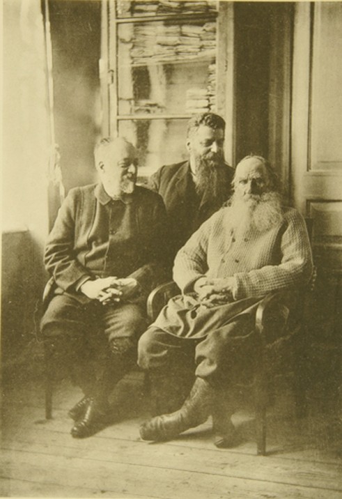Lew Tolstoi mit dem Politiker Michail Stachowitsch (1861-1923) und Schwiegersohn Michail Suchotin (1 von Sophia Andreevna Tolstaya