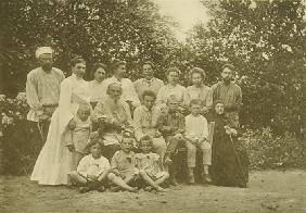 Lew Tolstoi mit seiner Familie in Jasnaja Poljana