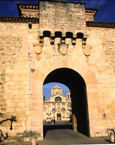 Entrance to the monastery, founded in 1151 (photo)  von Spanish School