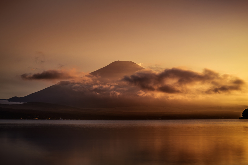 Mt. Fuji vom Yamanaka-See von Takashi Suzuki