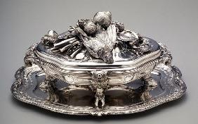 Tureen with Lid and Stand 1729