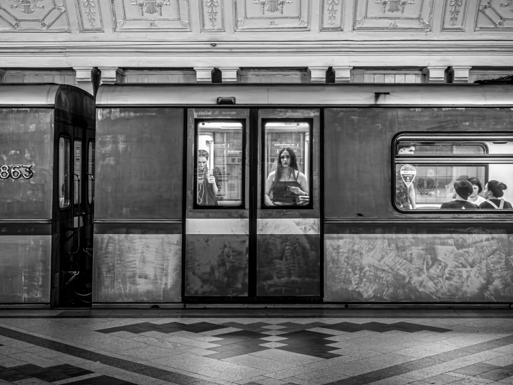 Moskau – U-Bahn von Toni De Groof