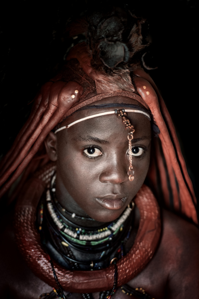 Himba-Mädchen,Epupa von Trevor Cole