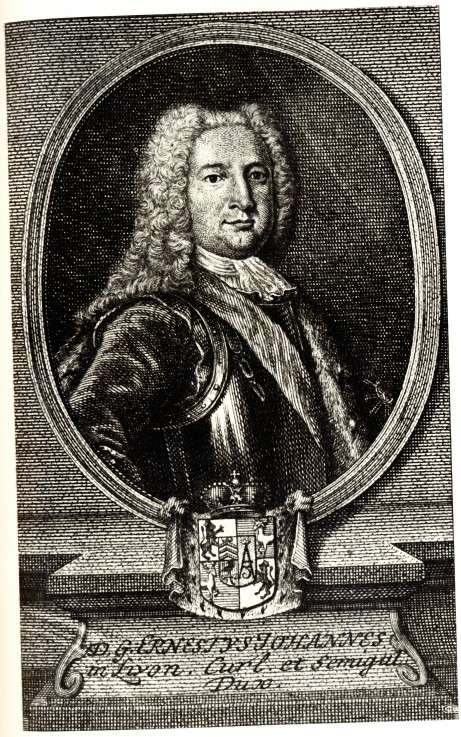 Porträt von Ernst Johann von Biron (1690-1772), Herzog von Kurland und Semgallen von Unbekannter Künstler