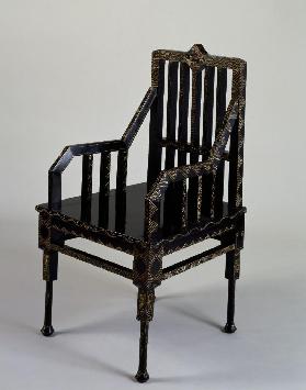 Holz-Art-Deco-Stuhl mit Gold Arabesken Dekorationen auf schwarzem Hintergrund