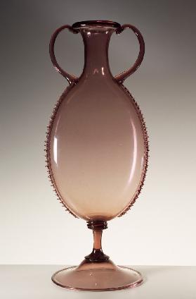 Pink Glas Amphora mit gekerbten Kanten arbeitete mit einer Zange